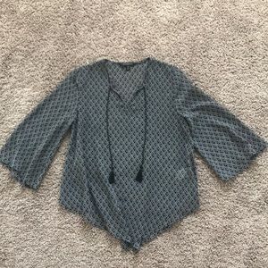 Black and White geometric blouse